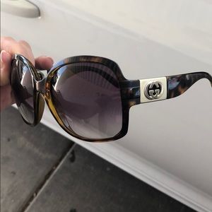 Gucci glasses